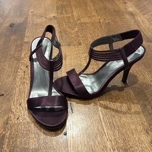 Kenneth Cole Reaction Women’s Heels Purple Size 8